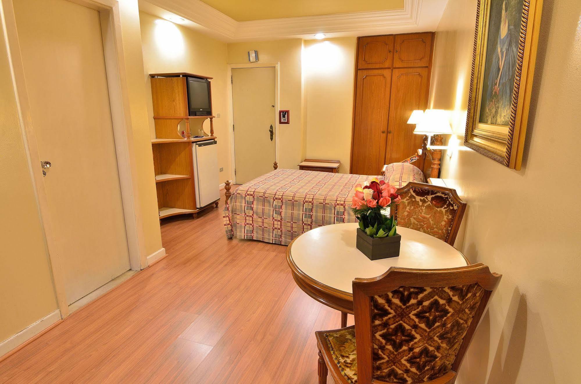Hotel Castelar Сао Паоло Екстериор снимка