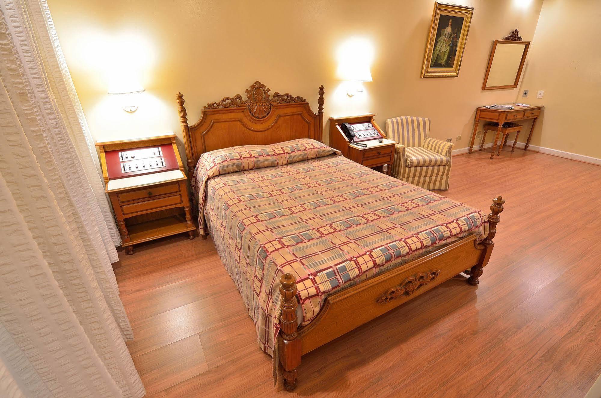 Hotel Castelar Сао Паоло Екстериор снимка